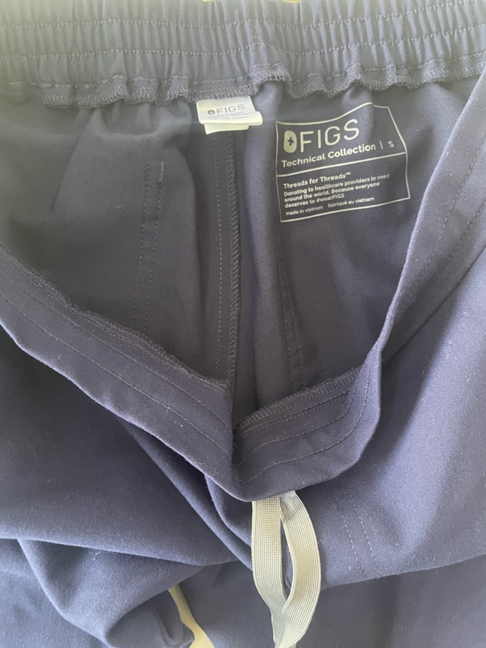 Figs Navy Straight-Leg Scrub Pants with Gray Drawstring - Picture 2 of 4